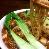 麺と麻婆豆腐の素敵な出会い！おいしい麻婆焼きそば